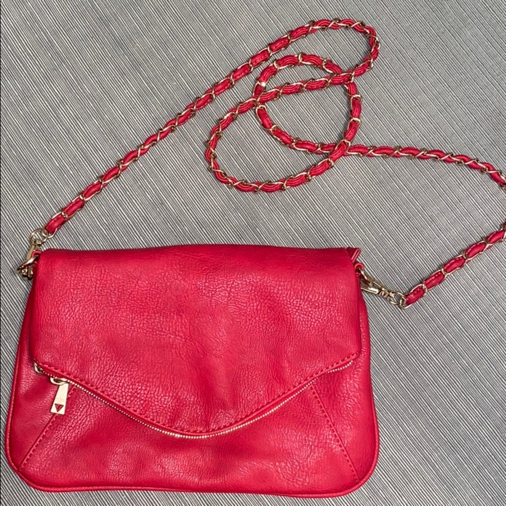 Red Guess crossbody